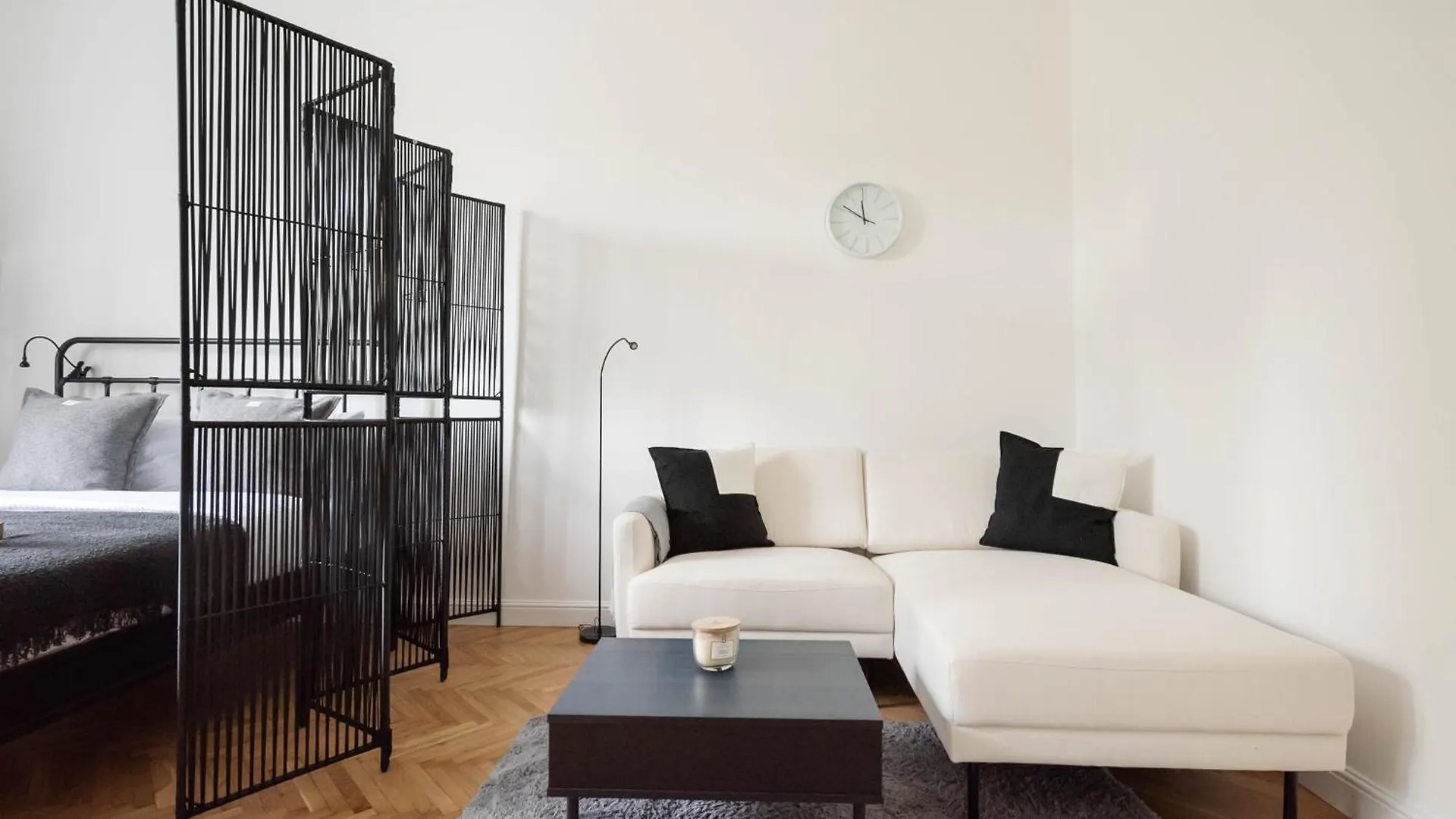 Saxon Garden Prestige Studio Warsaw Poland