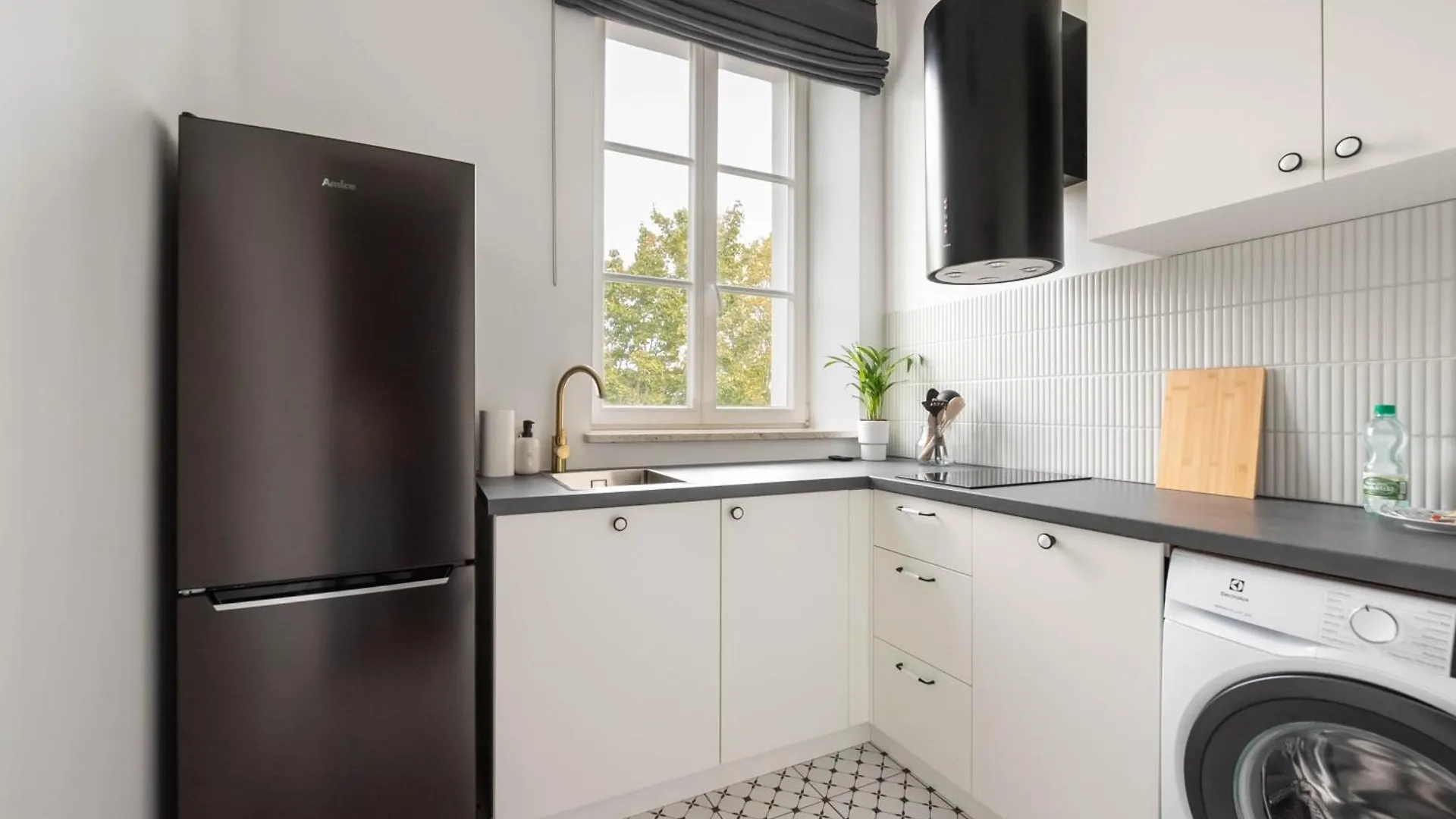 Saxon Garden Prestige Studio Warsaw